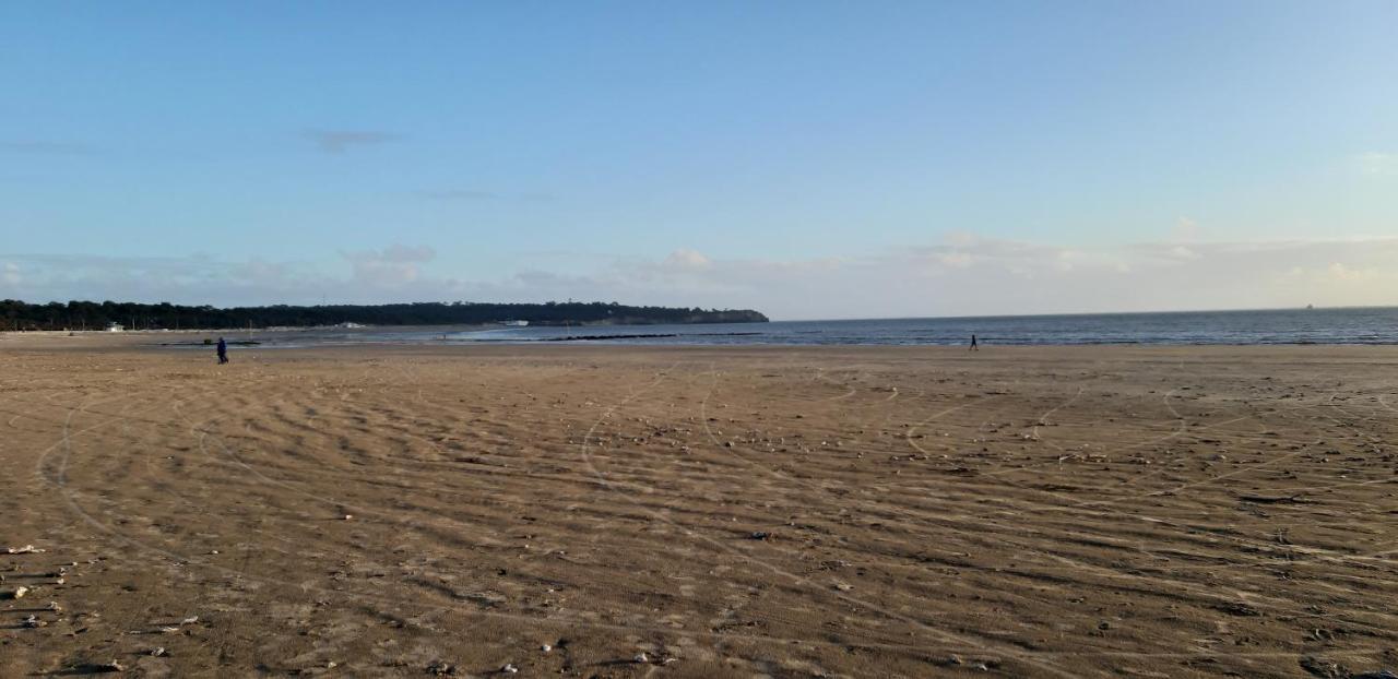 Appart 6 personnes, 3 min à pied de la plage et du centre ville Saint-Georges-de-Didonne Exterior foto